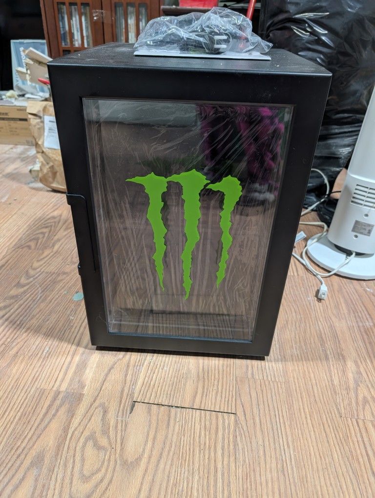 Monster Mini Fridge g-series TE-1 Color New