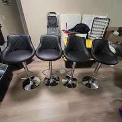 Set Of 4 Quilted Bar Stools -Swivel And Adjustable 
