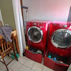 Maytag Washer N Dryer $ 1200  90 warranty Included