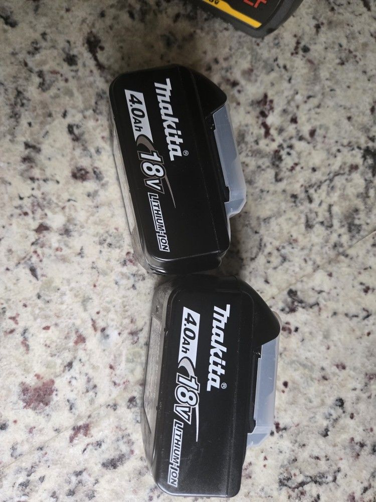 Battery Makita