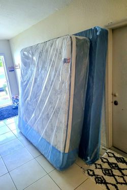 NEW KING PILLOW TOP MATTRESS AND BOX SPRING -- Also Available In All Sizes.