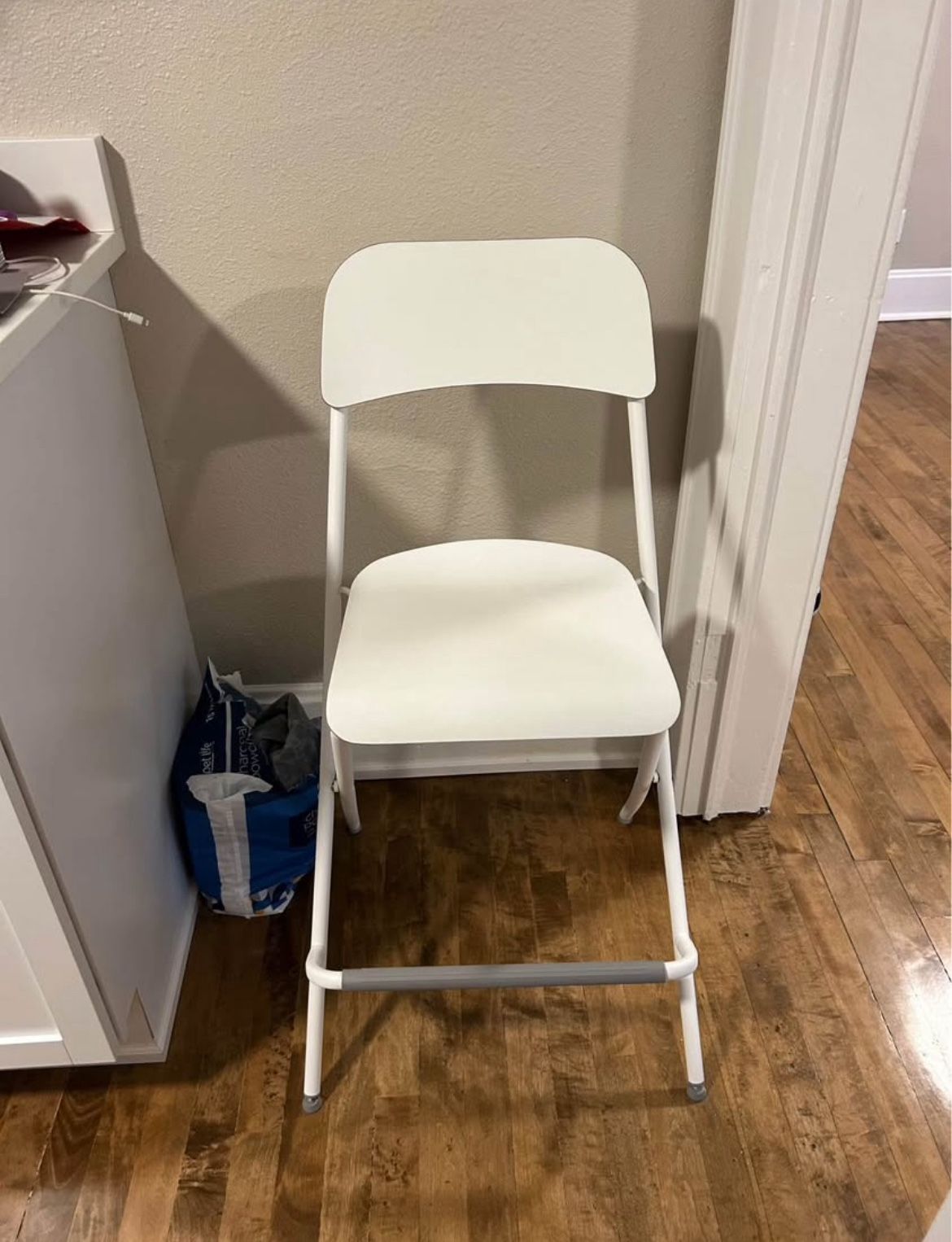 IKEA Bar Stool W/ Backrest Kitchen Chair
