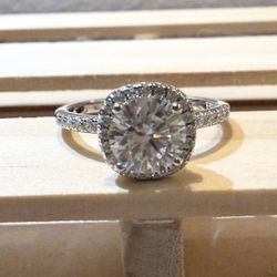 Brand New Silver 925 Moissanite Ring Size: 6,7,8