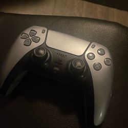 PlayStation 4 DualShock Controller 