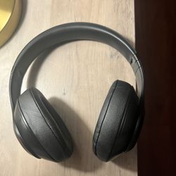 Beats Studio 3 Wireless Noise Canceling Headphones 