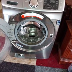 4 Washers And Pedestal 