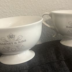 2 Teacups