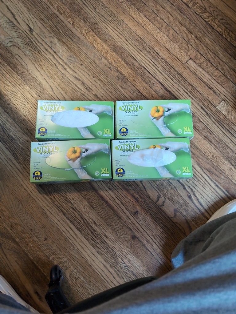 Vinyl Powdered Gloves Extra Large