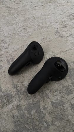 Quest pro controllers