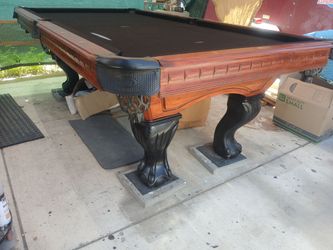 8'POOL TABLE,  WORLD OF LEISURE.
