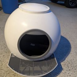Self Cleaning Cat Litter Box 