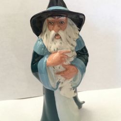 Royal Doulton - Gandalf Lord of the Rings Middle Earth