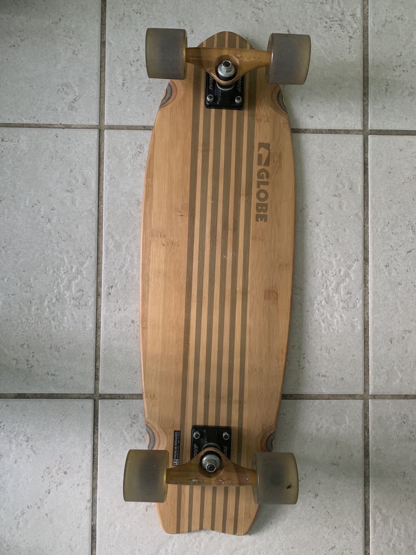 Globe Classic Cruiser Limited Board 33”