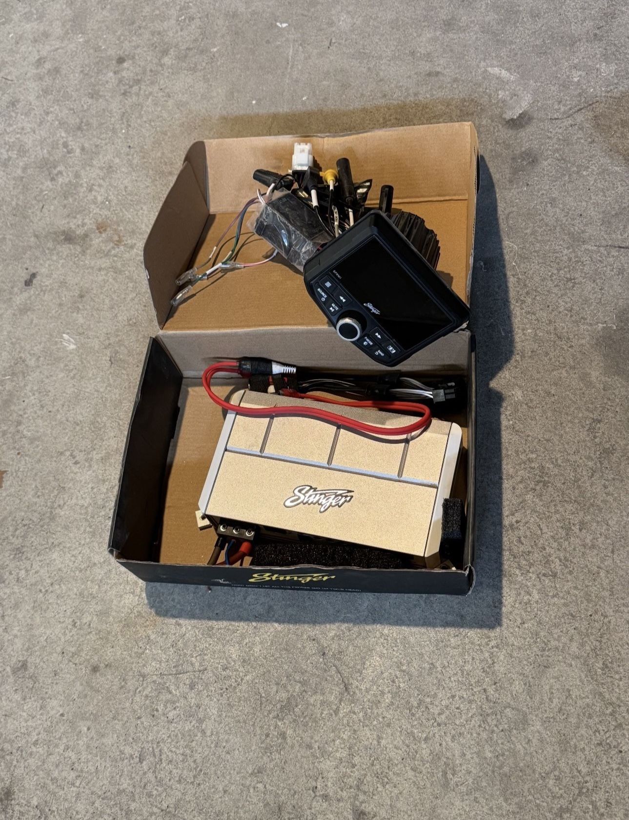 Stereo And Amp For Razor Or Canam