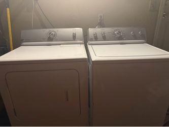 Washer and dryer set