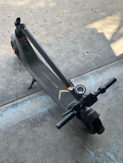 NIU KQI2 pro electric scooter