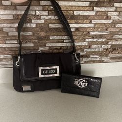 BLACK GUESS PURSE WITH MATCHING WALLET 