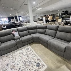 ⭐️6pc PWR Sectional ⭐️