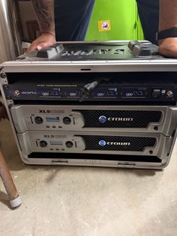 Used VocoPro uhf 5800 Handheld Wireless  System