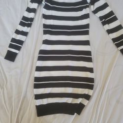 y2k  Black White Stripped Off Shoulder Guess Dress