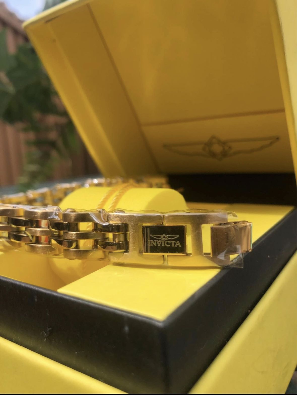 Invicta - Gold Bracelet