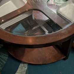 Round Coffee table