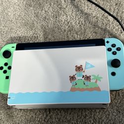 Nintendo Switch Console - Animal Crossing: New Horizons Special Edition.  
