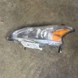 2013 Nissan Altima Headlight