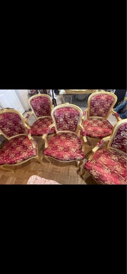 Accent chair side chair