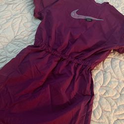 Women’s Nike Dress 