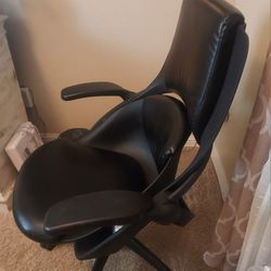 Office Chair Nice High Quality Back Strong 
