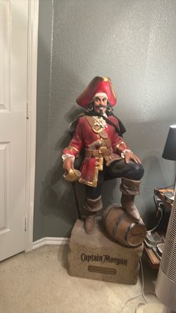 4 foot Captain Morgan Statue