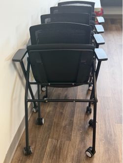 Brobriyo Padded Folding Chairs – Like New – 275 lb Capacity – 34 Available