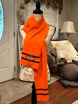 Harley-Davidson Orange Knit Scarf