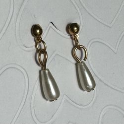 Gold Pearl Drop Earrings
