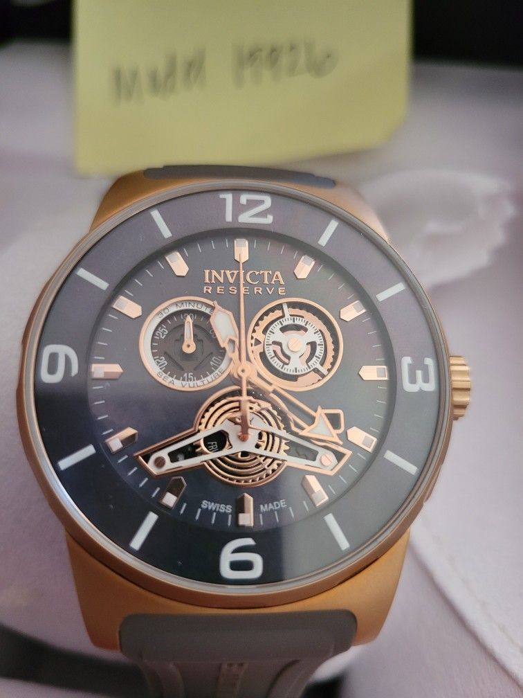 Invicta Sea Vulture Quartz Watch Model 19926 for Sale in  display picture 3