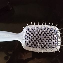 Viral Unbrush 