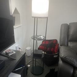 Light Shelving Table 