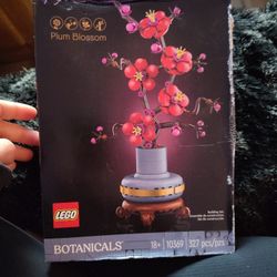 LEGO Plum Blossom 