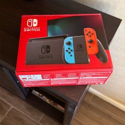 Nintendo Switch 