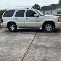 2002 Cadillac Escalade