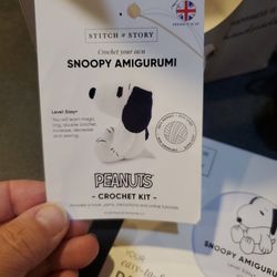 Snoopy Amigurumi Crochet Kit! 