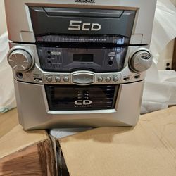 VINTAGE Audiovox CD1072 Home Shelf System 5 CD CHANGER AM FM Radio with Speakers - no remote