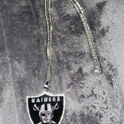 Raiders Necklace