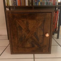 Farmhouse style storage cube with door