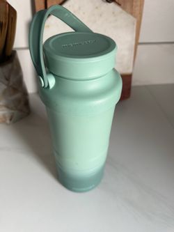 Momcozy Insulated Baby Bottle Cooler