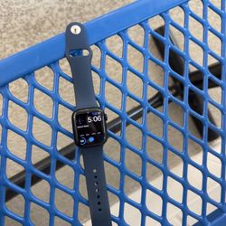 Apple Watch Lightly Used 
