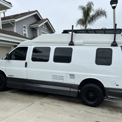 2002 Roadtrek 190 Versatile 