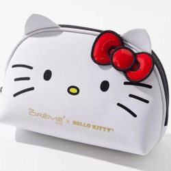 Hello Kitty makeup Bag