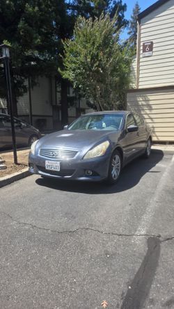 2011 Infiniti G25